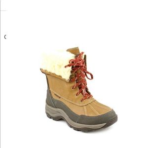 NWT Clarks Arctic Adventure Duck Boots - W 9.5
